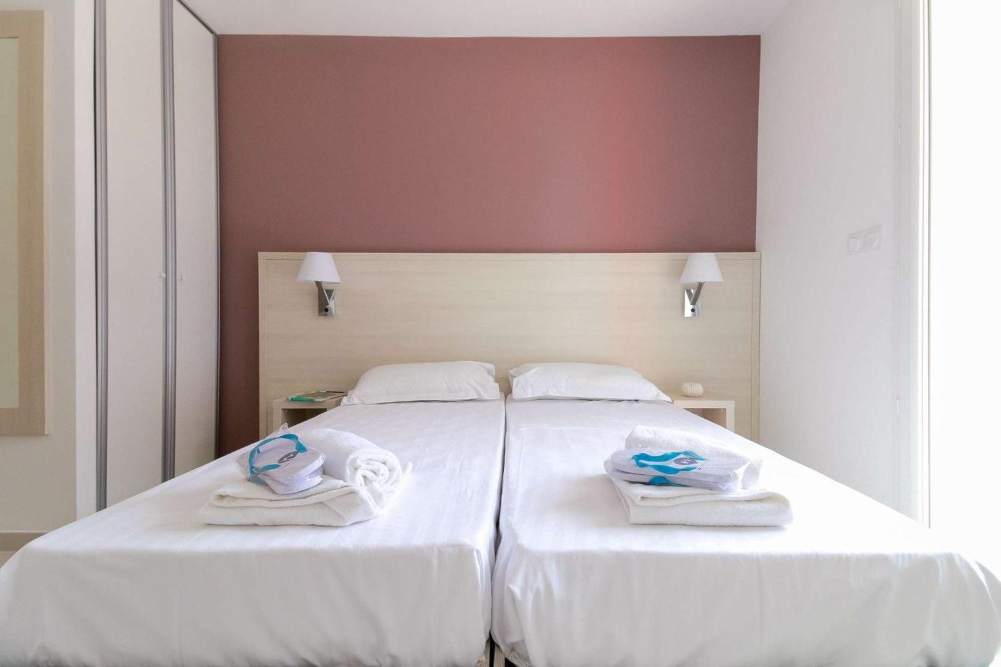 Select'So Home - Residence Le Poseidon - Mazet En Duplex - Prestations De Qualite & Services Hoteliers - Pos-G Bormes-les-Mimosas Eksteriør billede
